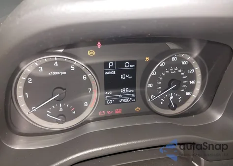 2017 Hyundai Elantra Se z USA, uszkodzony, nr VIN 5NPD84LF9HH193703